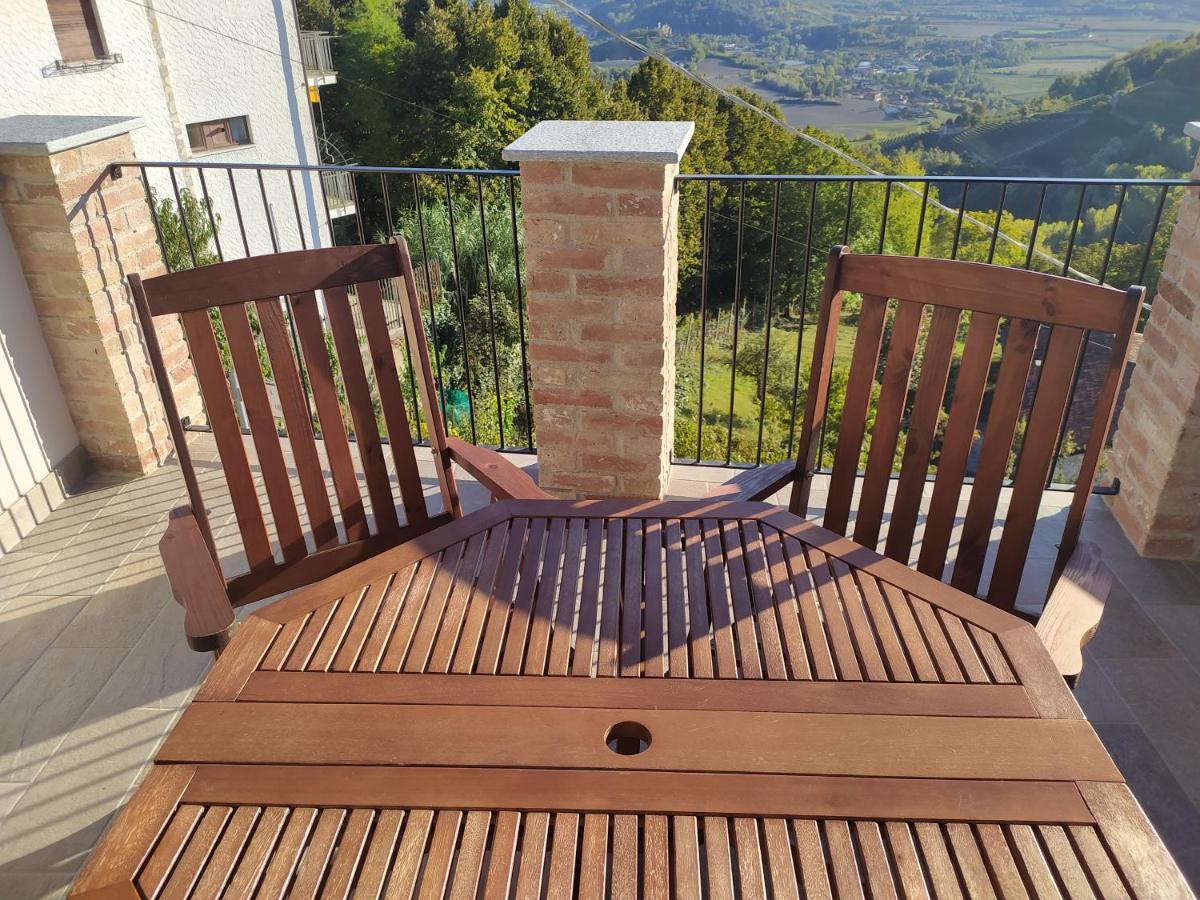 Casa Mantel Holiday Home Panoramic View In Langhe 诺韦洛 外观 照片
