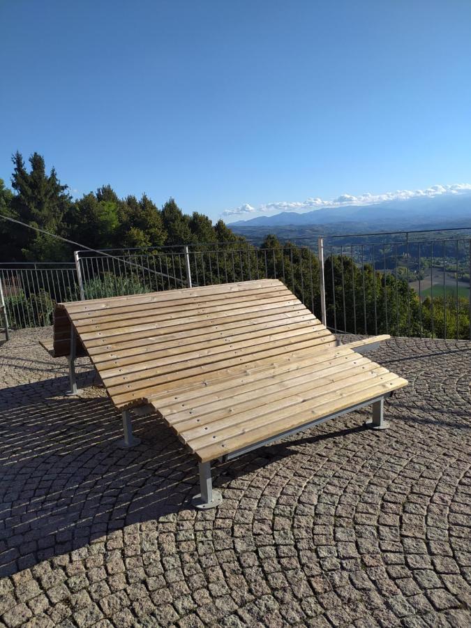 Casa Mantel Holiday Home Panoramic View In Langhe 诺韦洛 外观 照片