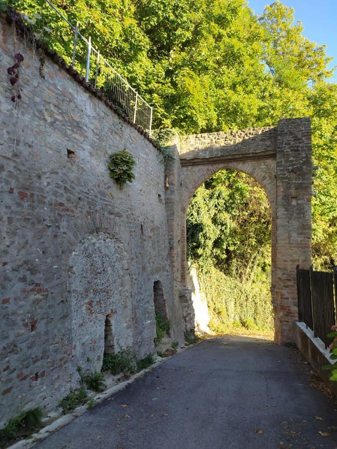 Casa Mantel Holiday Home Panoramic View In Langhe 诺韦洛 外观 照片