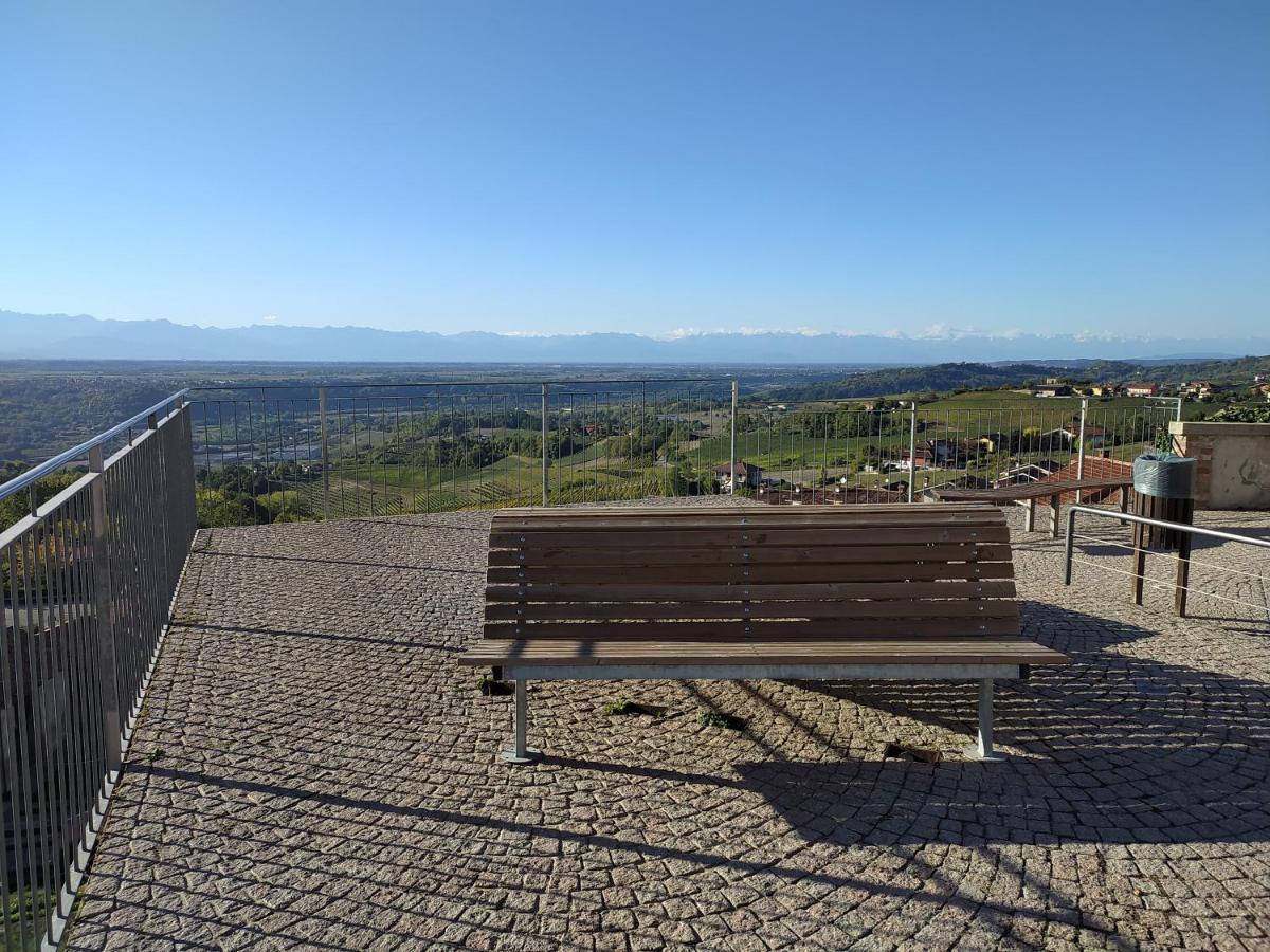 Casa Mantel Holiday Home Panoramic View In Langhe 诺韦洛 外观 照片