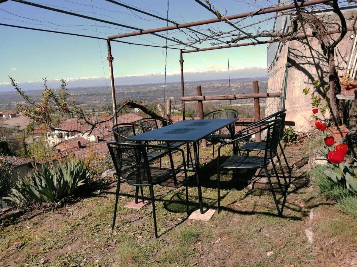 Casa Mantel Holiday Home Panoramic View In Langhe 诺韦洛 外观 照片