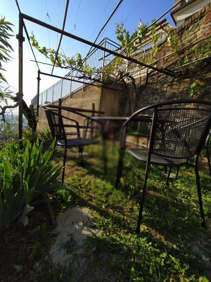 Casa Mantel Holiday Home Panoramic View In Langhe 诺韦洛 外观 照片
